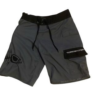 Tormenter Board Shorts Men’s Size 30 Gray Fishing Swim Trunks Fish Skeleton Grap